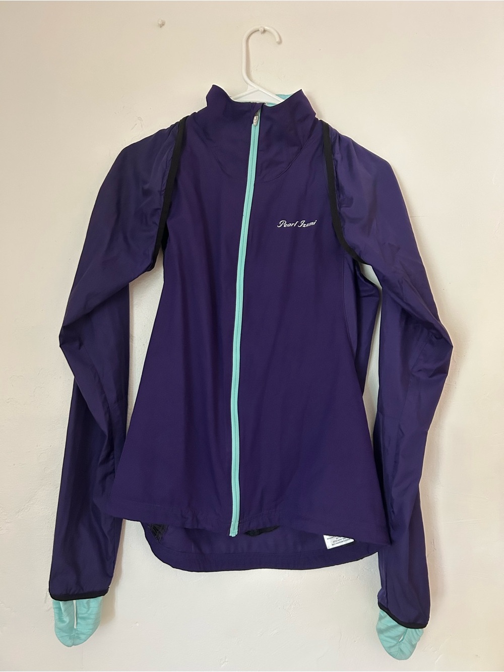 Pearl Izumi Women's Purple Jacket with Mint Zipper